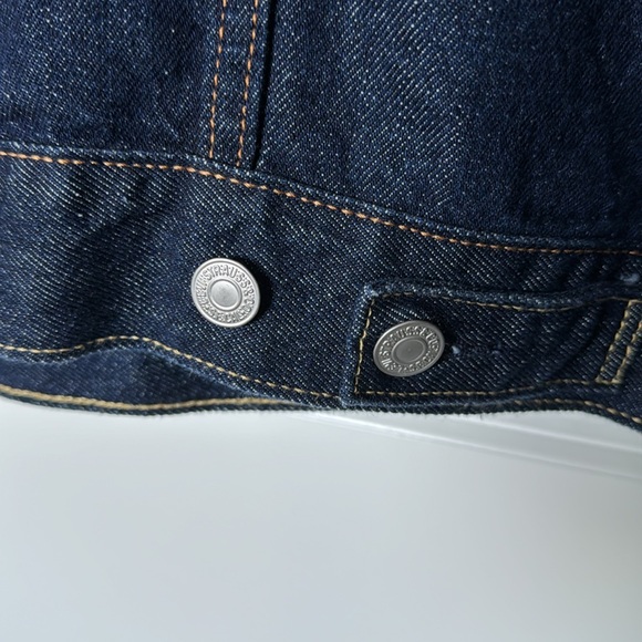 Levi’s Trucker Denim Jacket - Picture 5 of 7